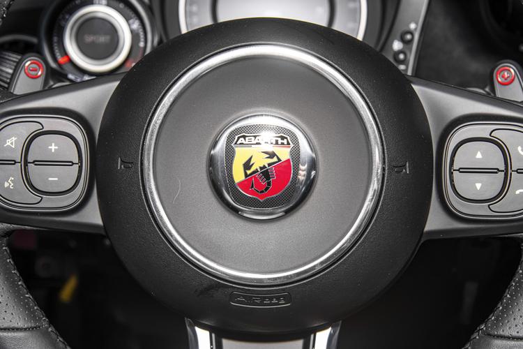https://gcc-1307444343.cos.accelerate.myqcloud.com/gallery/4d5ebb932abf199da12f84847a306702.jpg