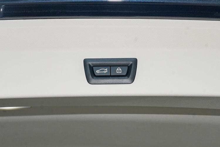 https://gcc-1307444343.cos.accelerate.myqcloud.com/gallery/4e5307ca2ccc79cca1f8f1a83bc8d88b.jpg