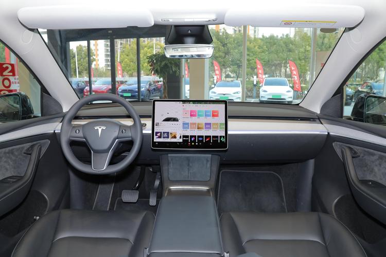 https://gcc-1307444343.cos.accelerate.myqcloud.com/gallery/4faf50fe0ee730d8197015e6388cc4eb.jpg