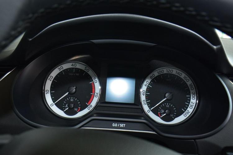 https://gcc-1307444343.cos.accelerate.myqcloud.com/gallery/4fc8b9f6f2bfc78de714647e06f15e3d.jpg