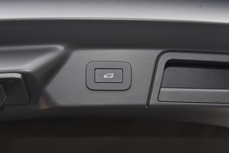 https://gcc-1307444343.cos.accelerate.myqcloud.com/gallery/4fd38ac9a109e0ba7ff97f44d646d974.jpg