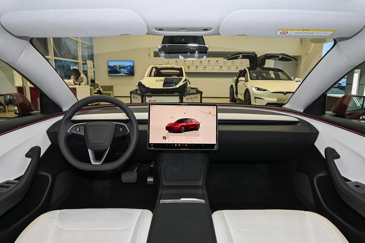 https://gcc-1307444343.cos.accelerate.myqcloud.com/gallery/507db759b8ee146eae7ddf30aa7d86ee.jpg