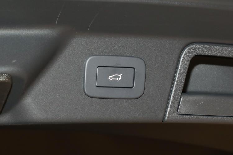 https://gcc-1307444343.cos.accelerate.myqcloud.com/gallery/50f60d44d6994a10f7a8854946fe35ae.jpg