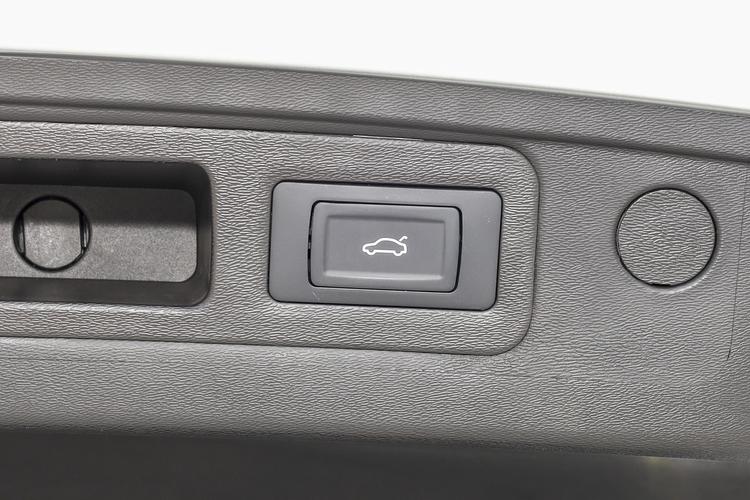 https://gcc-1307444343.cos.accelerate.myqcloud.com/gallery/540486eb47be257c43529cce3769544d.jpg