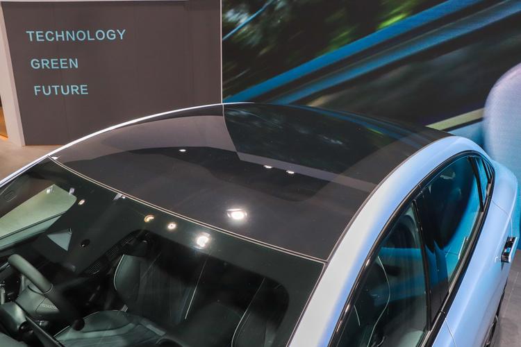 https://gcc-1307444343.cos.accelerate.myqcloud.com/gallery/5447040cc8e488899a72d691566a15a7.jpg