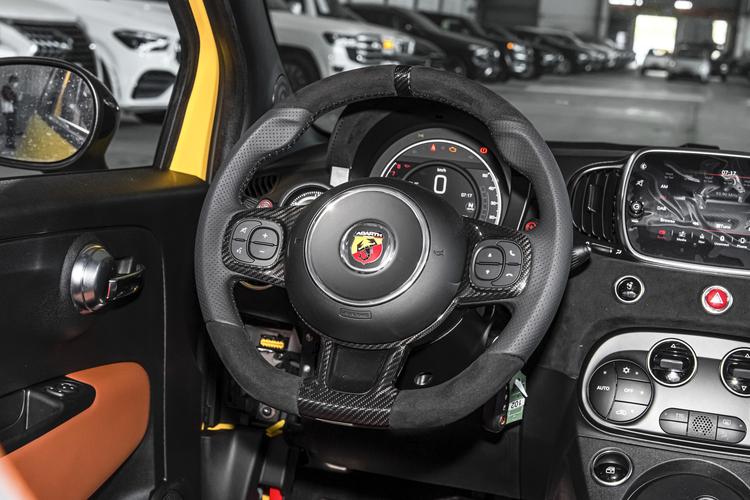 https://gcc-1307444343.cos.accelerate.myqcloud.com/gallery/5496e5527e2ceef9394fffda6ef3c1df.jpg
