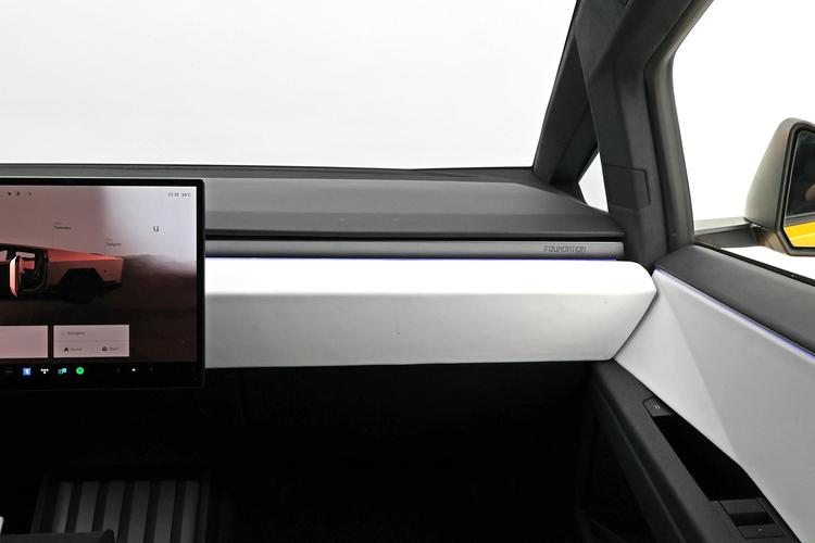 https://gcc-1307444343.cos.accelerate.myqcloud.com/gallery/56cb2dc8f1f22a6a9d06ac808fa46eb2.jpg