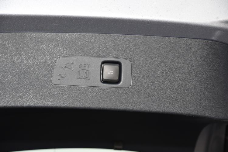 https://gcc-1307444343.cos.accelerate.myqcloud.com/gallery/5b7148190ed8adf417fda4b44a03e331.jpg