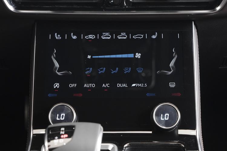 https://gcc-1307444343.cos.accelerate.myqcloud.com/gallery/5bc6e764bd1923ff3ce783b823a95eb4.jpg
