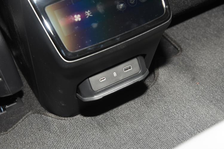https://gcc-1307444343.cos.accelerate.myqcloud.com/gallery/5deb84255ac3f75ac08bd02278c52d8f.jpg