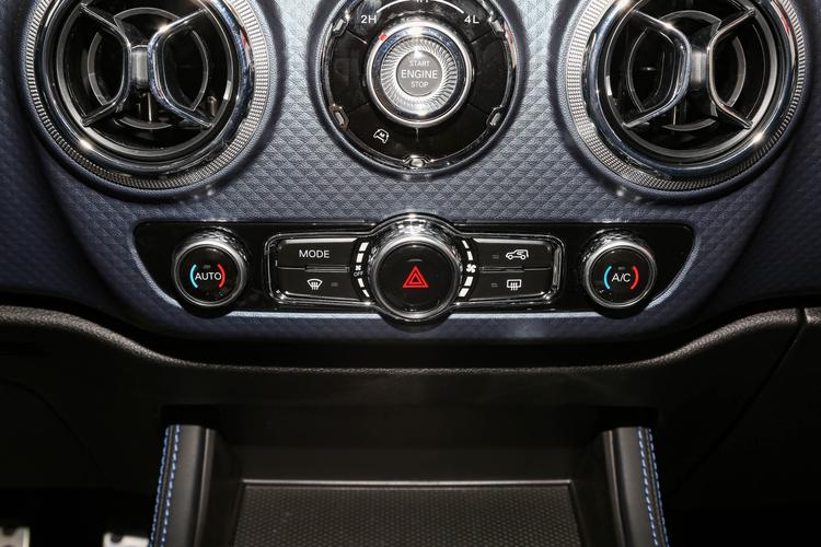 https://gcc-1307444343.cos.accelerate.myqcloud.com/gallery/60d556a281bf29b04b263a05e0b57135.jpg