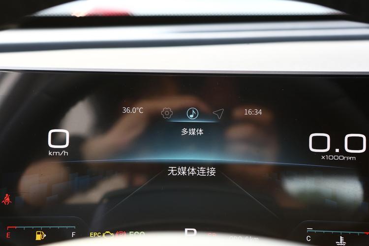 https://gcc-1307444343.cos.accelerate.myqcloud.com/gallery/6396f403a3ba1087f2e2720de79c04c7.jpg