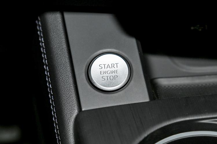 https://gcc-1307444343.cos.accelerate.myqcloud.com/gallery/6531b15a99180cf09125e0d410dac692.jpg