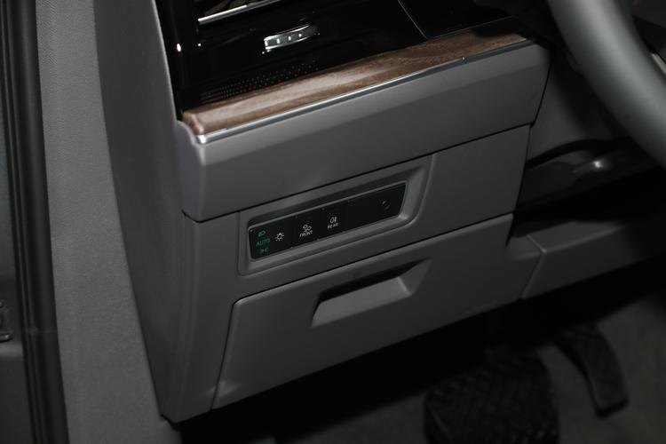 https://gcc-1307444343.cos.accelerate.myqcloud.com/gallery/6611a8e9ebccf2e1fd8bcff1d1577d55.jpg