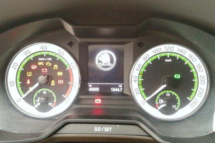 https://gcc-1307444343.cos.accelerate.myqcloud.com/gallery/665367fa891bef3ab1f610ec29eb9185.jpg