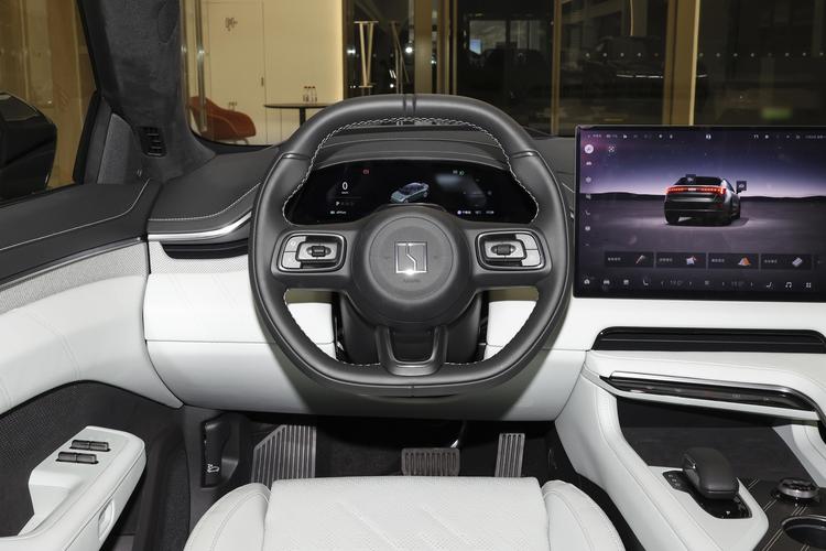 https://gcc-1307444343.cos.accelerate.myqcloud.com/gallery/6950bdcb5264a7615144ef72da53a9cb.jpg