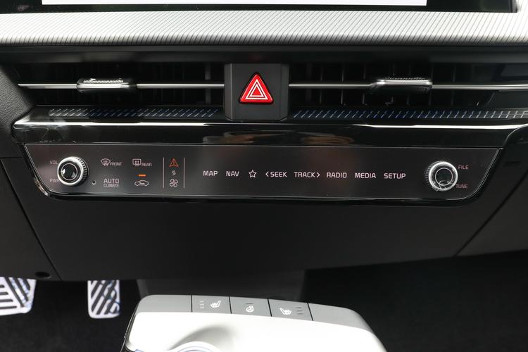 https://gcc-1307444343.cos.accelerate.myqcloud.com/gallery/6a780ab0c4efeb92ddacfa58cd78802f.jpg