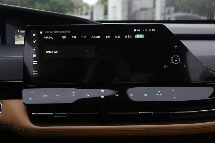 https://gcc-1307444343.cos.accelerate.myqcloud.com/gallery/6a881bf719473dfbd1ec07515cd7aeff.jpg
