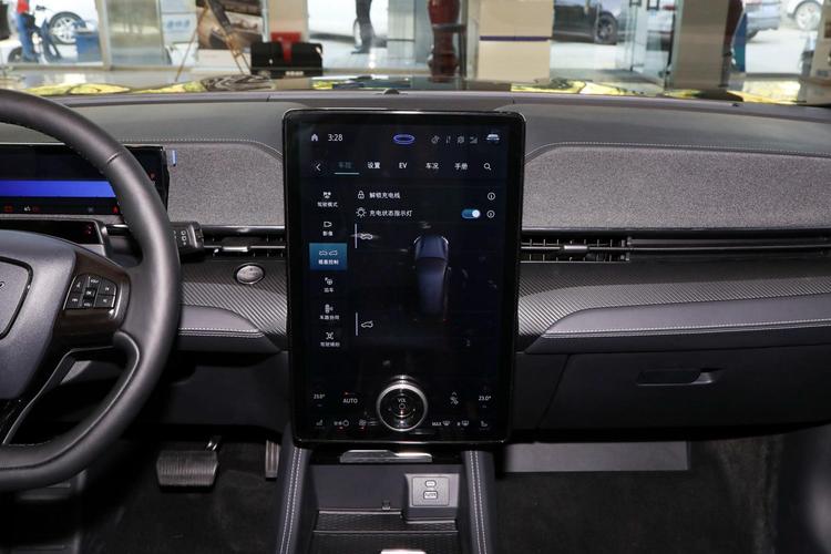 https://gcc-1307444343.cos.accelerate.myqcloud.com/gallery/6aadab68e17c9f679db8bbe55b12a153.jpg