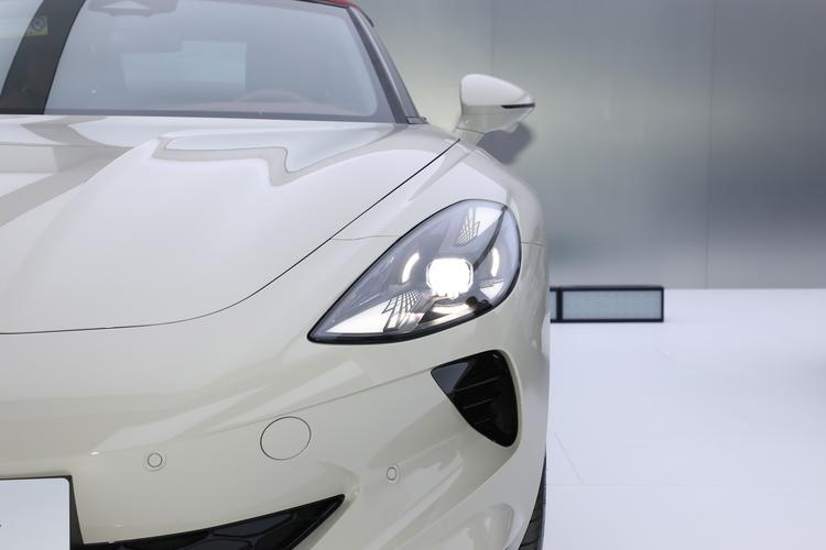 https://gcc-1307444343.cos.accelerate.myqcloud.com/gallery/6ba2e0dfdf88b9fe5c3bbe6d0267324f.jpg