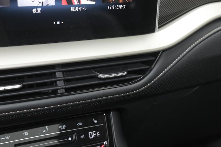https://gcc-1307444343.cos.accelerate.myqcloud.com/gallery/6ca0ae418da0308030de213672f9a45c.jpg