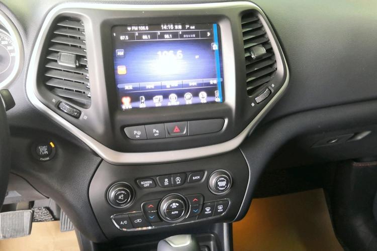 https://gcc-1307444343.cos.accelerate.myqcloud.com/gallery/6de3ae5cfe95cec8f4403b1a1db9720f.jpg
