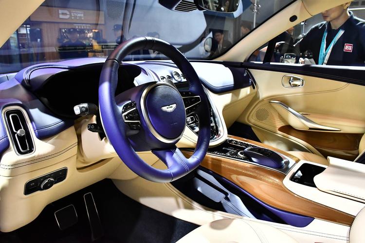 https://gcc-1307444343.cos.accelerate.myqcloud.com/gallery/6f142b7faeb46af0ab3171fff29116fa.jpg