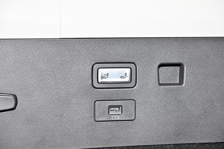 https://gcc-1307444343.cos.accelerate.myqcloud.com/gallery/70a68512fc7041639aa7d5ee0e97b549.jpg