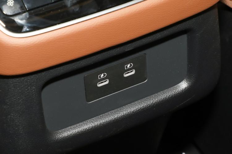 https://gcc-1307444343.cos.accelerate.myqcloud.com/gallery/71eeadd55fd18b826d7d3e0fb17d4697.jpg