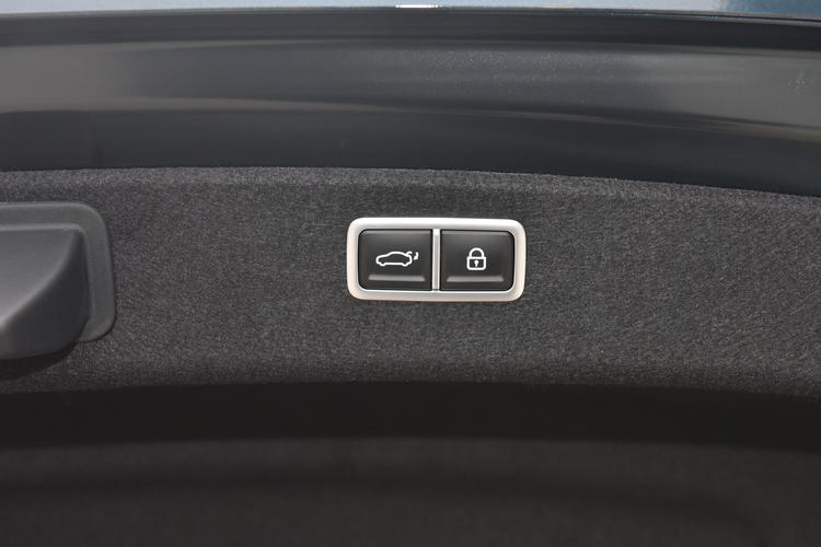 https://gcc-1307444343.cos.accelerate.myqcloud.com/gallery/722c0630c6ded1aab53442e1c4fb125f.jpg