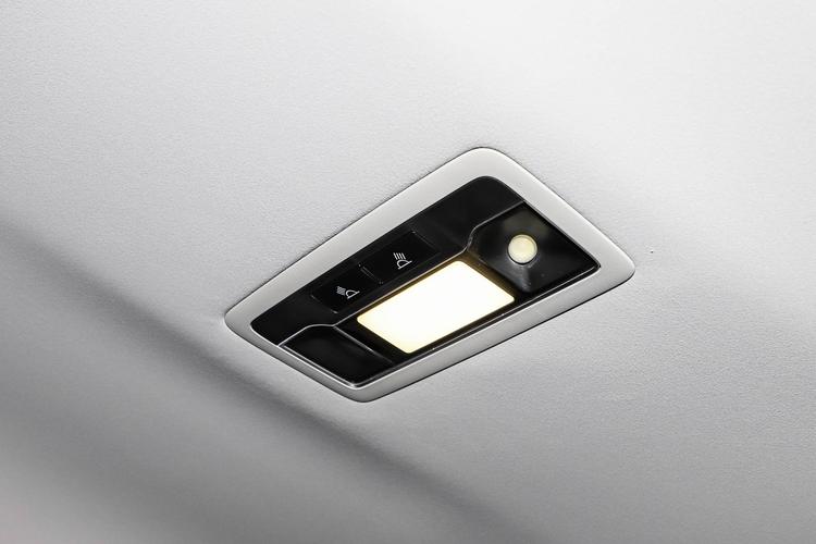 https://gcc-1307444343.cos.accelerate.myqcloud.com/gallery/72b982a3063b8b2fc05581a36007b197.jpg
