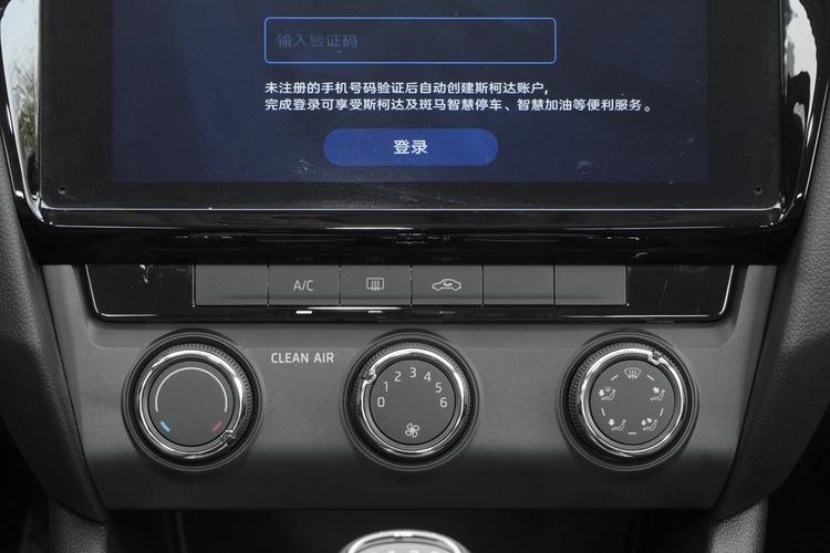 https://gcc-1307444343.cos.accelerate.myqcloud.com/gallery/72c7354b54866f12fe0c11d39e8e8a67.jpg