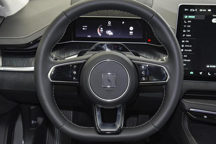 https://gcc-1307444343.cos.accelerate.myqcloud.com/gallery/7570064c390e6f5d109eaa28ac152a2e.jpg
