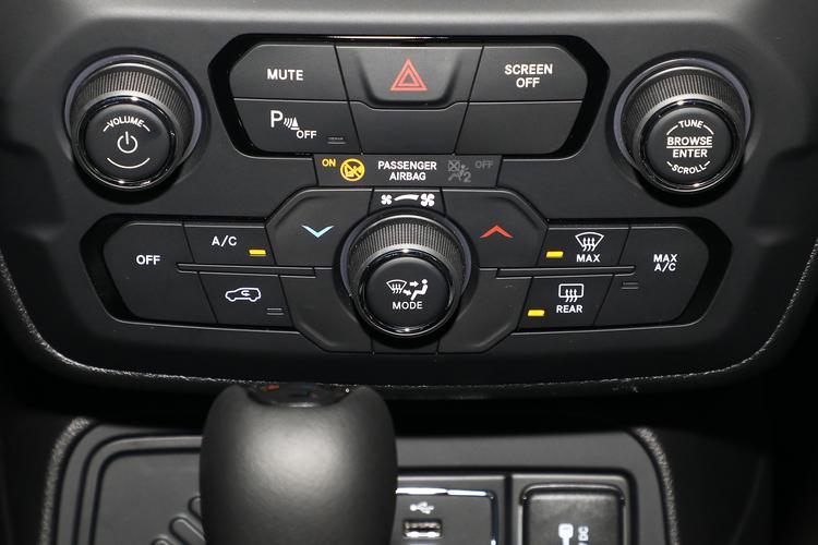 https://gcc-1307444343.cos.accelerate.myqcloud.com/gallery/76feef7fc64678cb9ffe57646ffc1da4.jpg