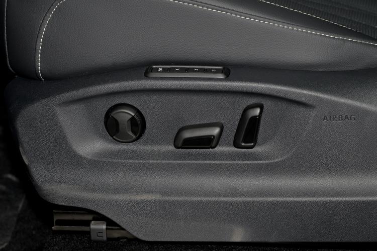 https://gcc-1307444343.cos.accelerate.myqcloud.com/gallery/77dc7049e7f38c84469b006442492ea1.jpg