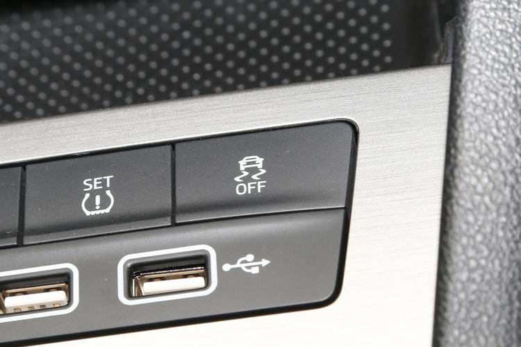 https://gcc-1307444343.cos.accelerate.myqcloud.com/gallery/790f5b7857a545753e80486a28a33064.jpg