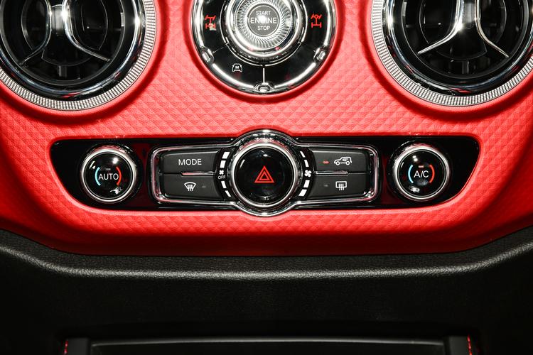 https://gcc-1307444343.cos.accelerate.myqcloud.com/gallery/7aa092d3e27b4f78cba26be062170b84.jpg