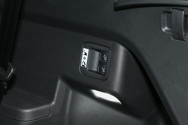 https://gcc-1307444343.cos.accelerate.myqcloud.com/gallery/7bed6c233b92053db870ebd13ff75230.jpg