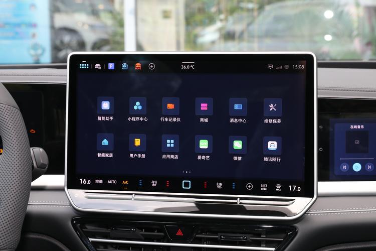 https://gcc-1307444343.cos.accelerate.myqcloud.com/gallery/7c116495886d257bd822649ea95b7747.jpg