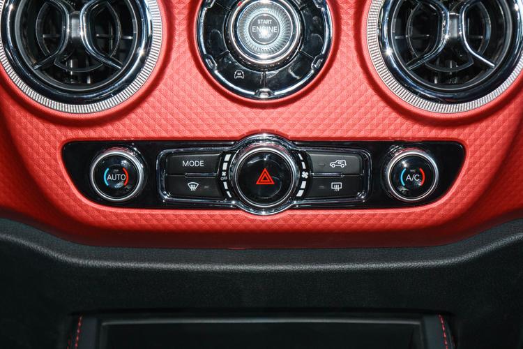 https://gcc-1307444343.cos.accelerate.myqcloud.com/gallery/7daffcd1e8f06ceb1a9cf8c7facd20b4.jpg