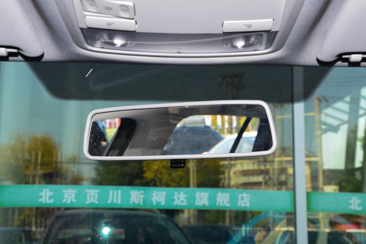 https://gcc-1307444343.cos.accelerate.myqcloud.com/gallery/7eef3775b0761ef9d26698706f848b7e.jpg