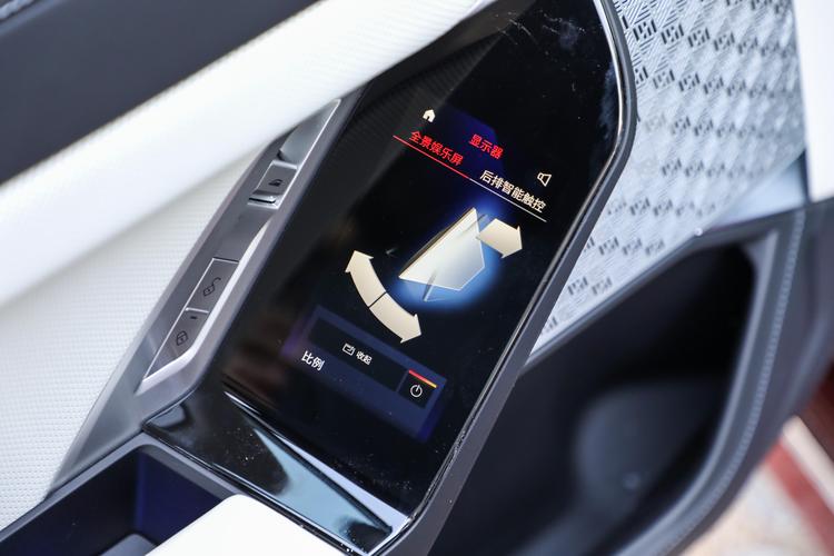 https://gcc-1307444343.cos.accelerate.myqcloud.com/gallery/808ddbb3d715f75d4f7419cefaf636bd.jpg