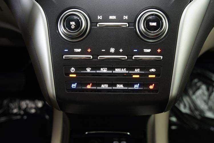 https://gcc-1307444343.cos.accelerate.myqcloud.com/gallery/80ed67bd464ad7b7ef93daa1c66dd30f.jpg