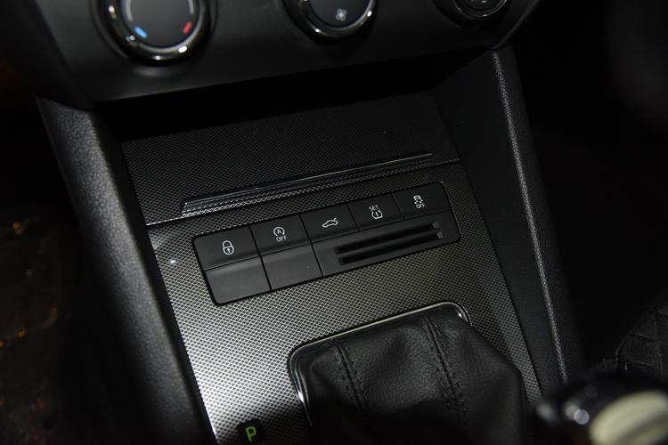 https://gcc-1307444343.cos.accelerate.myqcloud.com/gallery/8151f5c4cefe4e7e91ef92bf10ca3768.jpg