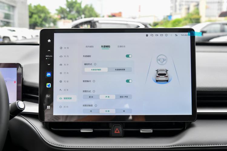 https://gcc-1307444343.cos.accelerate.myqcloud.com/gallery/81798548e8052ff395dd83c499405d82.jpg