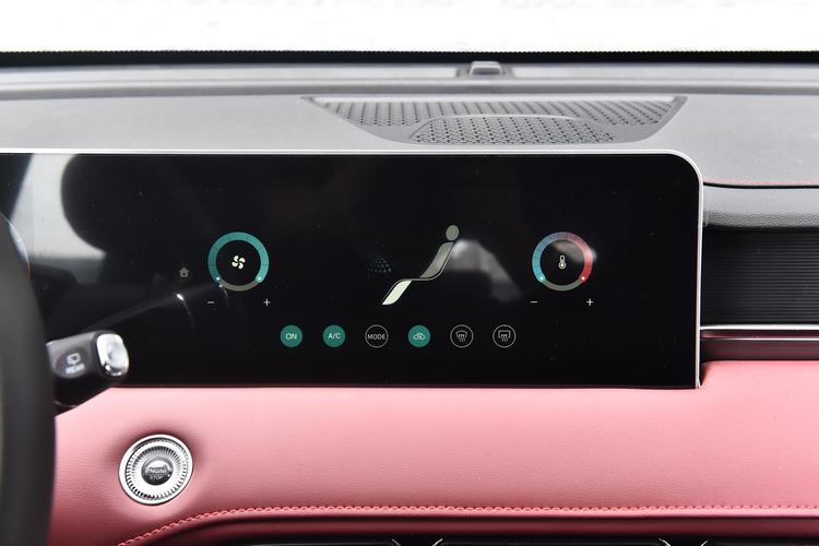 https://gcc-1307444343.cos.accelerate.myqcloud.com/gallery/82f1f5c84235f35b860973d7b1532fc2.jpg