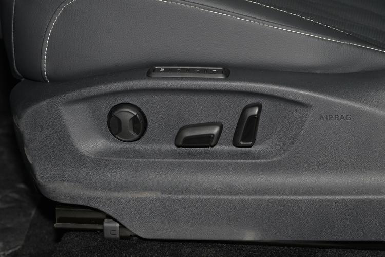 https://gcc-1307444343.cos.accelerate.myqcloud.com/gallery/837e17047e208003add1132740122ca1.jpg