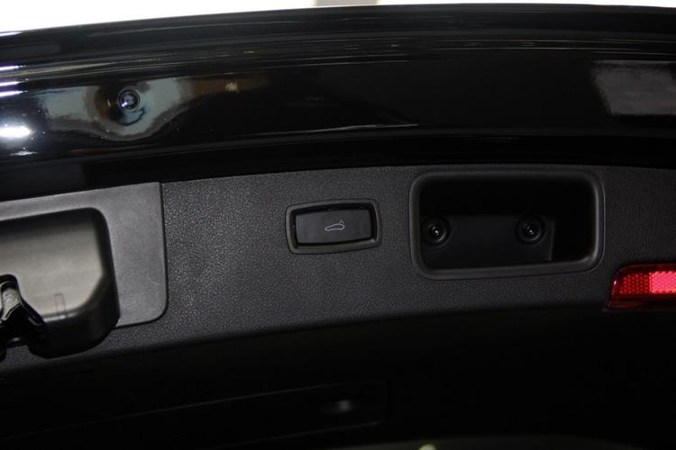 https://gcc-1307444343.cos.accelerate.myqcloud.com/gallery/8435ccab4fb0817cd45ead17f223e94f.jpg