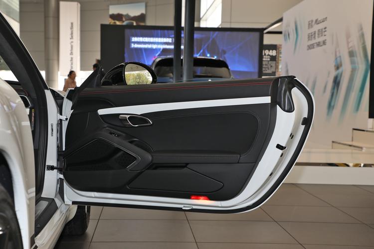 https://gcc-1307444343.cos.accelerate.myqcloud.com/gallery/84957ed160c923fe757abe9aeb641228.jpg