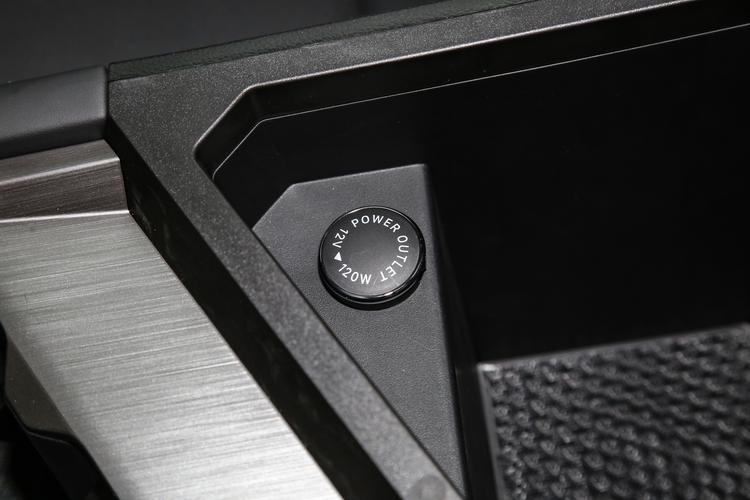 https://gcc-1307444343.cos.accelerate.myqcloud.com/gallery/85de03e8bdbb2694446dd188e6ad3eb2.jpg